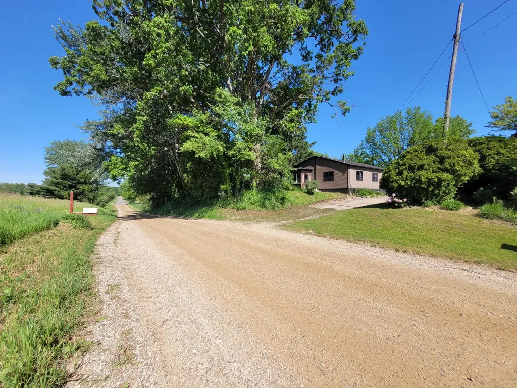 9007 Lake Road Berrien Township MI 49102