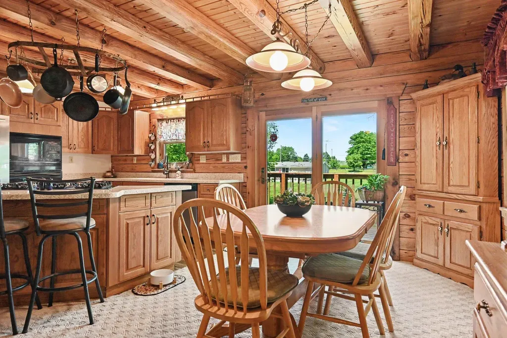 46968 Meadow Lane Hamilton Township MI 49045