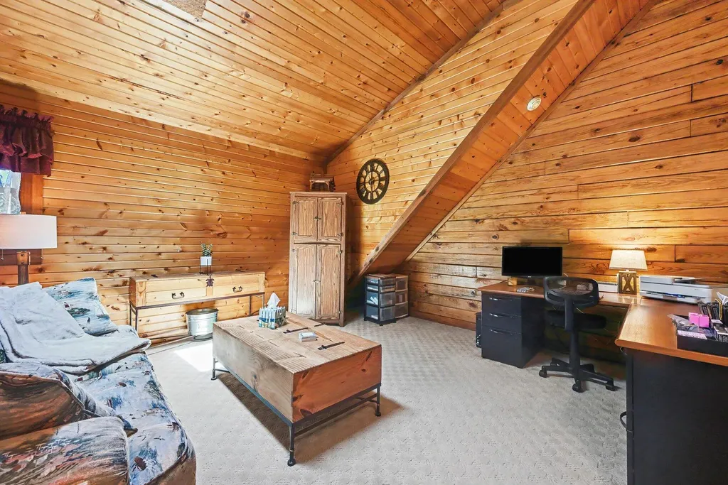 46968 Meadow Lane Hamilton Township MI 49045