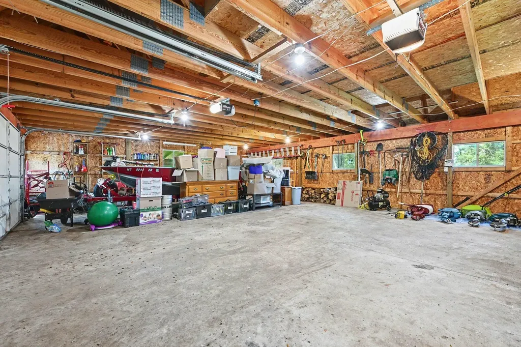 46968 Meadow Lane Hamilton Township MI 49045
