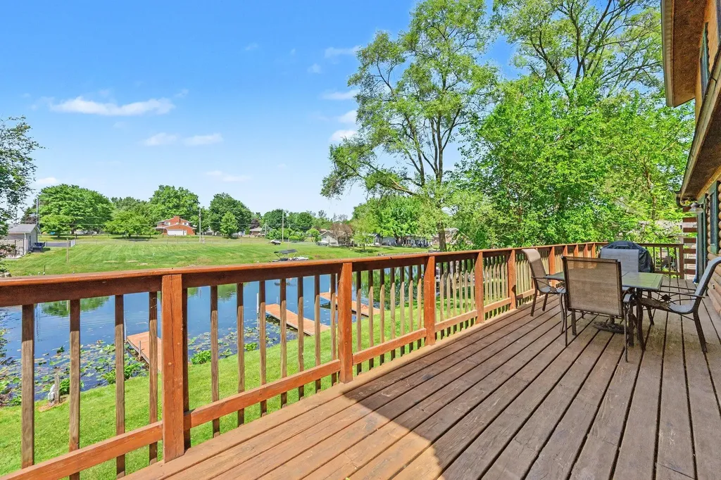 46968 Meadow Lane Hamilton Township MI 49045