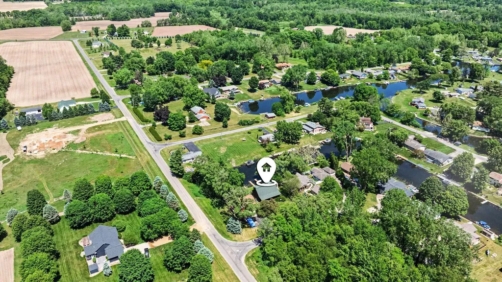 46968 Meadow Lane Hamilton Township MI 49045