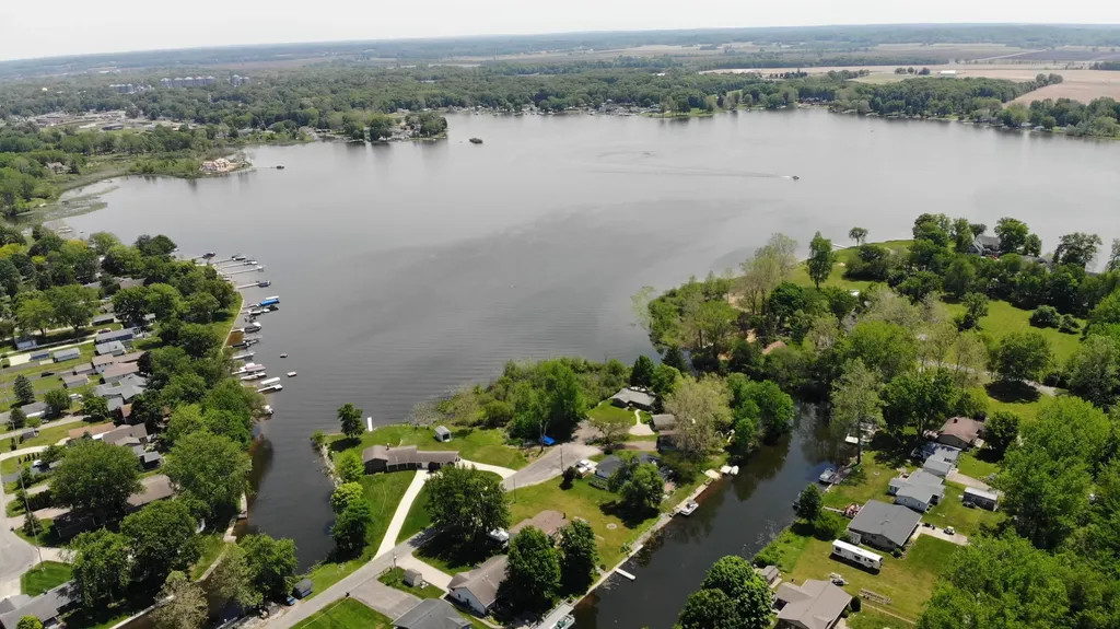 46968 Meadow Lane Hamilton Township MI 49045
