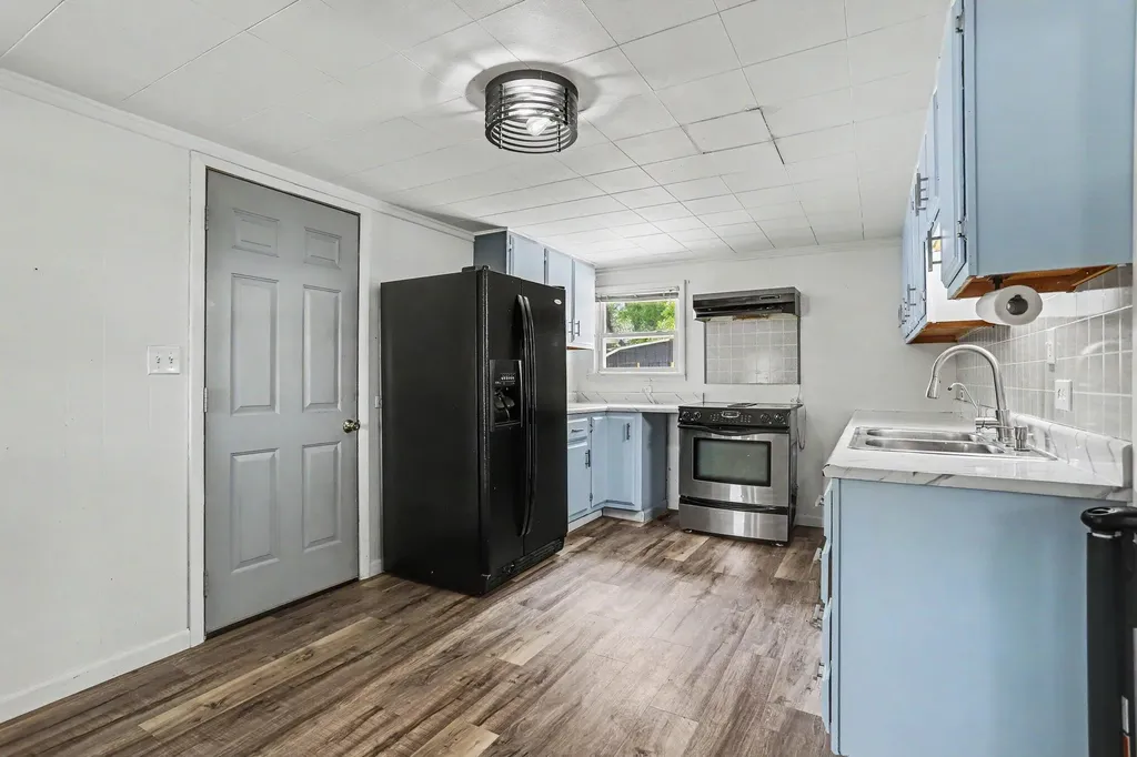 59446 Manor Road Colon Township MI 49040