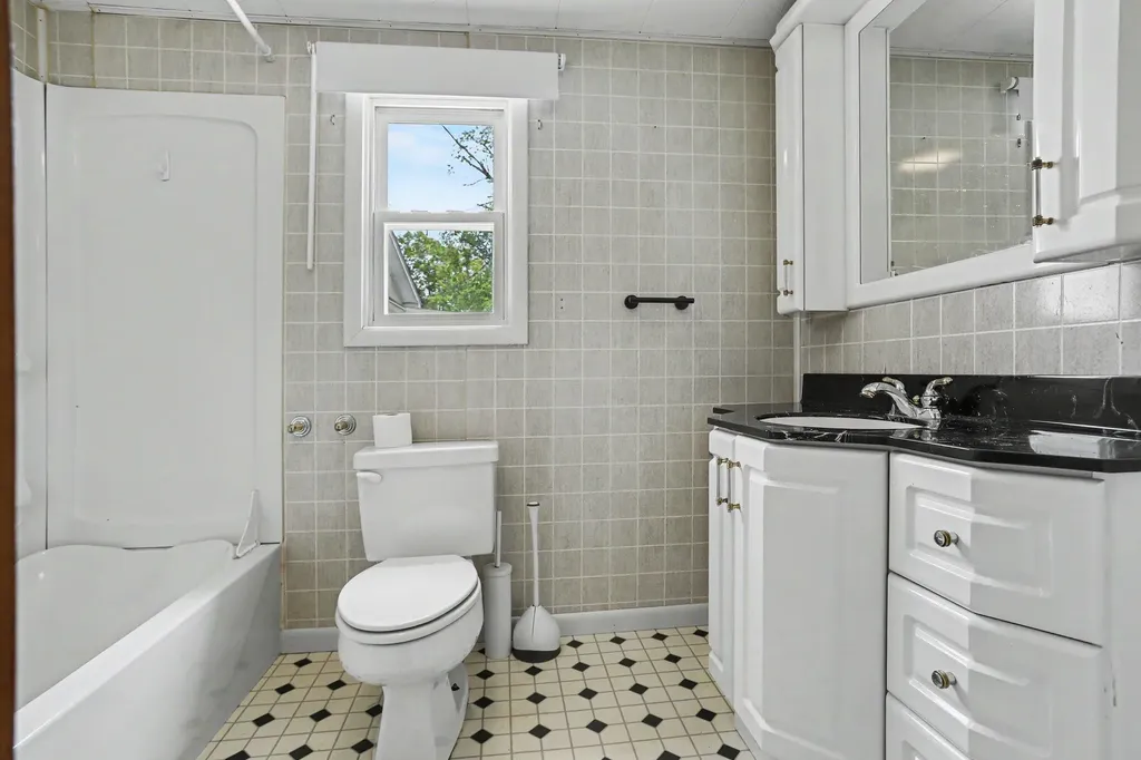 59446 Manor Road Colon Township MI 49040
