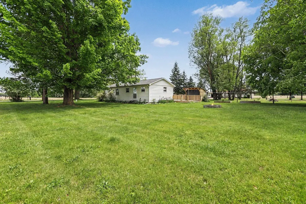 59446 Manor Road Colon Township MI 49040