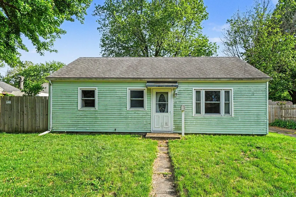 412 W Lafayette Street Sturgis City MI 49091