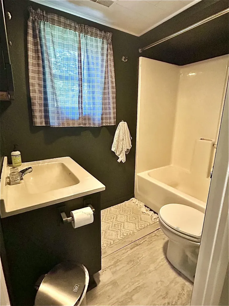 457 S Burr Oak Road Colon Village MI 49040
