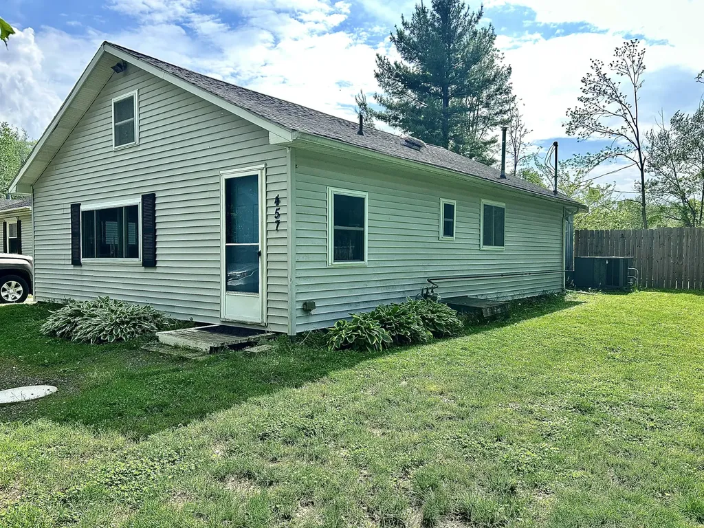 457 S Burr Oak Road Colon Village MI 49040