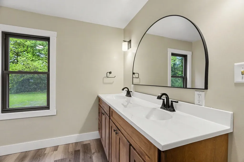 475 S Burr Oak Road Colon Village MI 49040