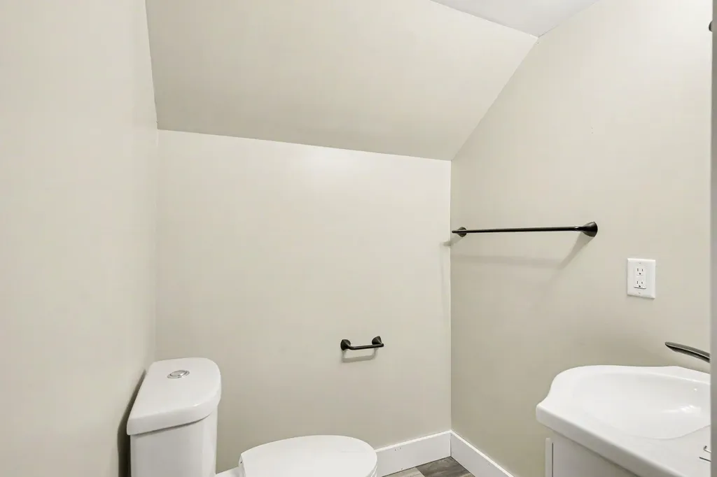 475 S Burr Oak Road Colon Village MI 49040