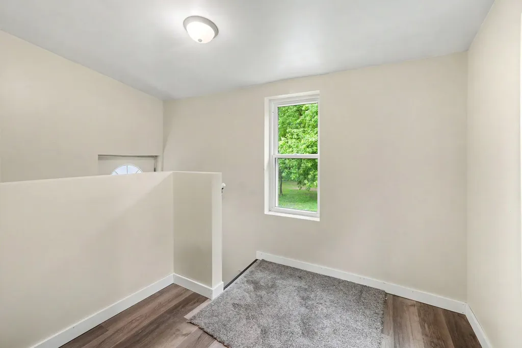 475 S Burr Oak Road Colon Village MI 49040