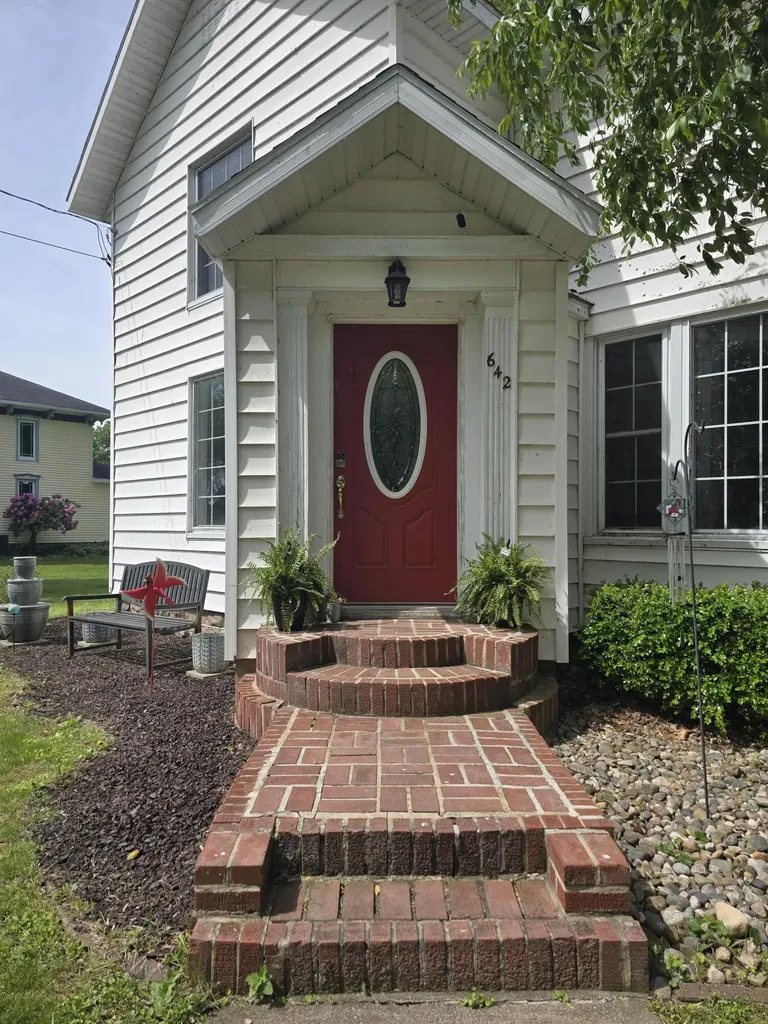 642 Maple Street Colon Village MI 49040