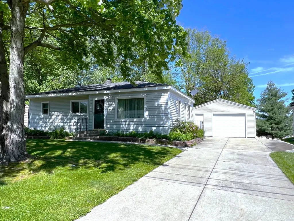321 Cameo Avenue Portage City MI 49002