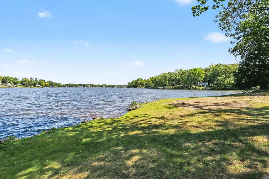 58774 Lakeshore Drive Colon Township MI 49040