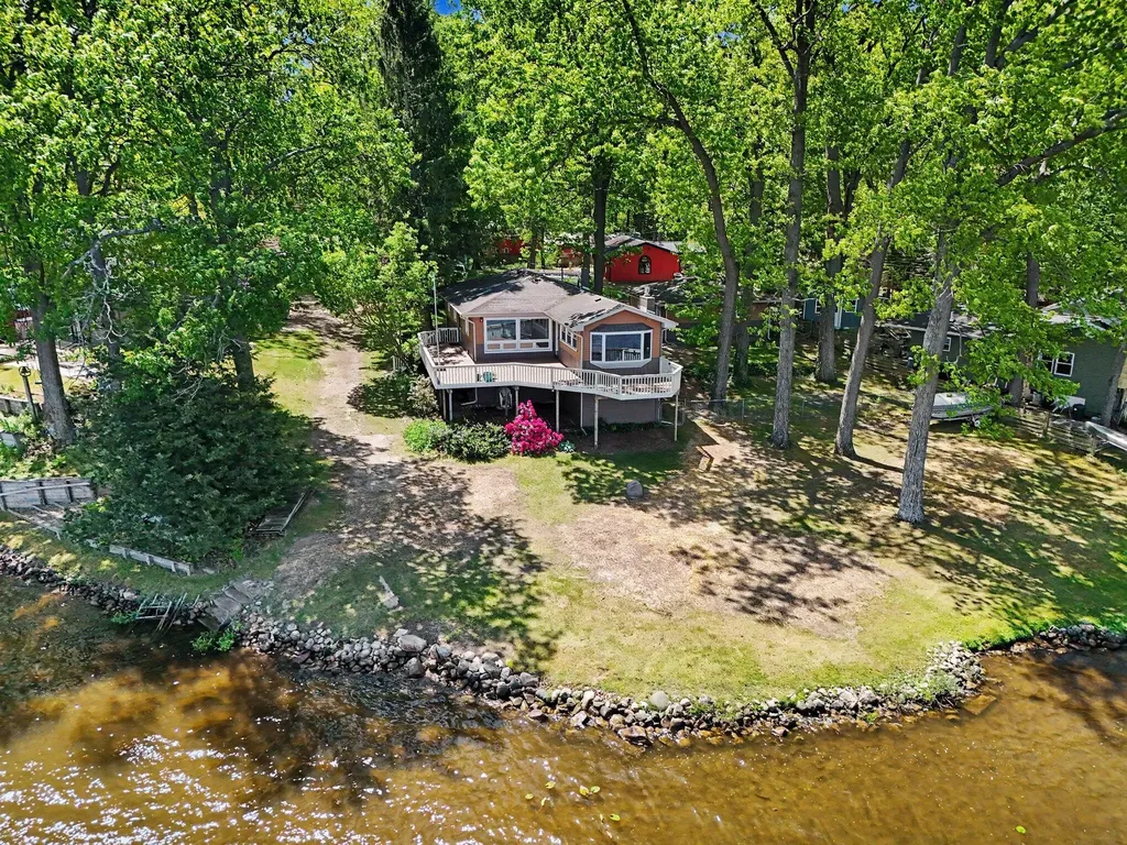 58774 Lakeshore Drive Colon Township MI 49040