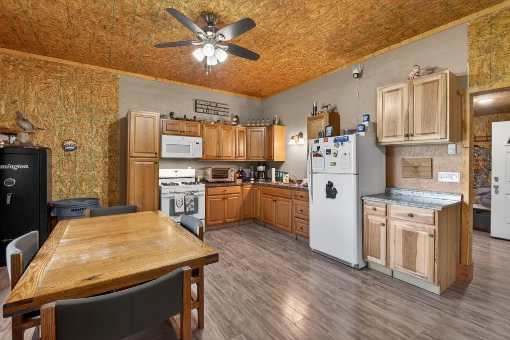 5826 S Morrison Road Mills Township MI 48610