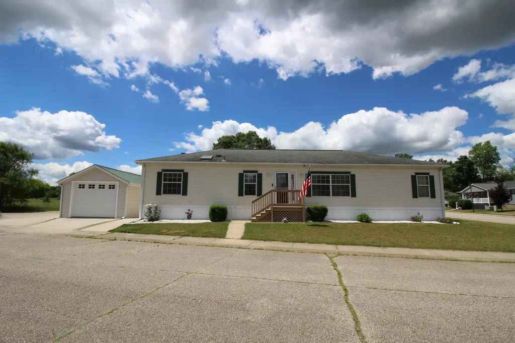 823 Raisin River Road Three Rivers City MI 49093
