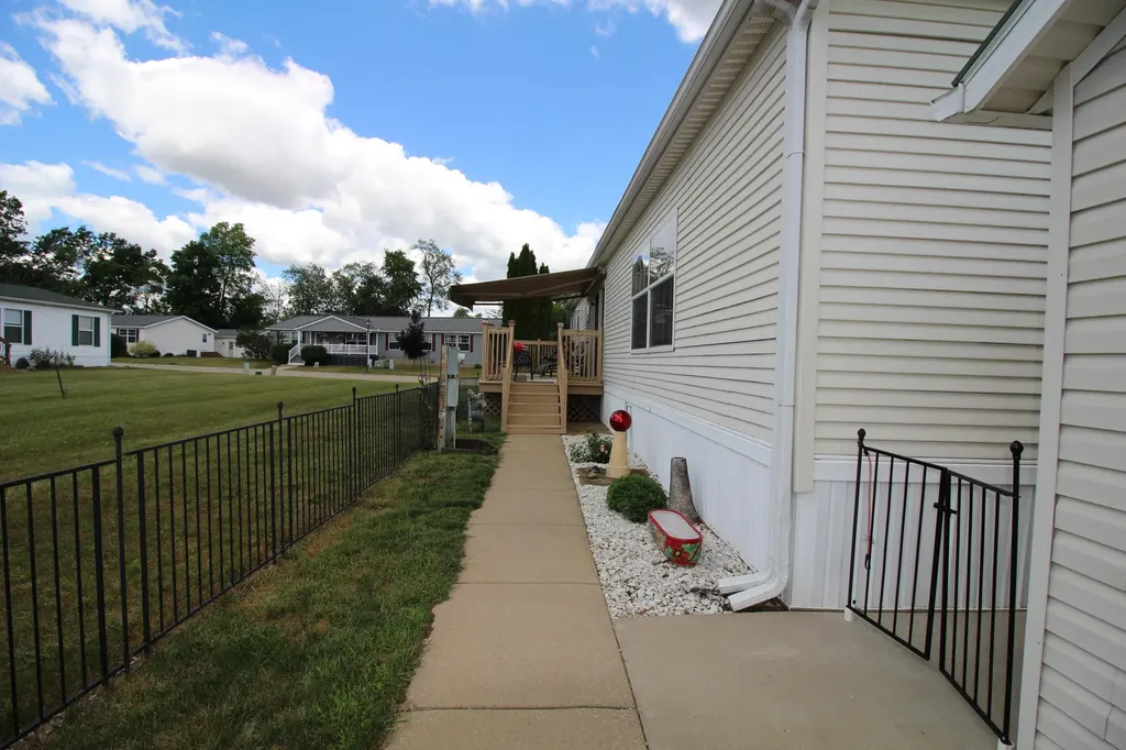 823 Raisin River Road Three Rivers City MI 49093