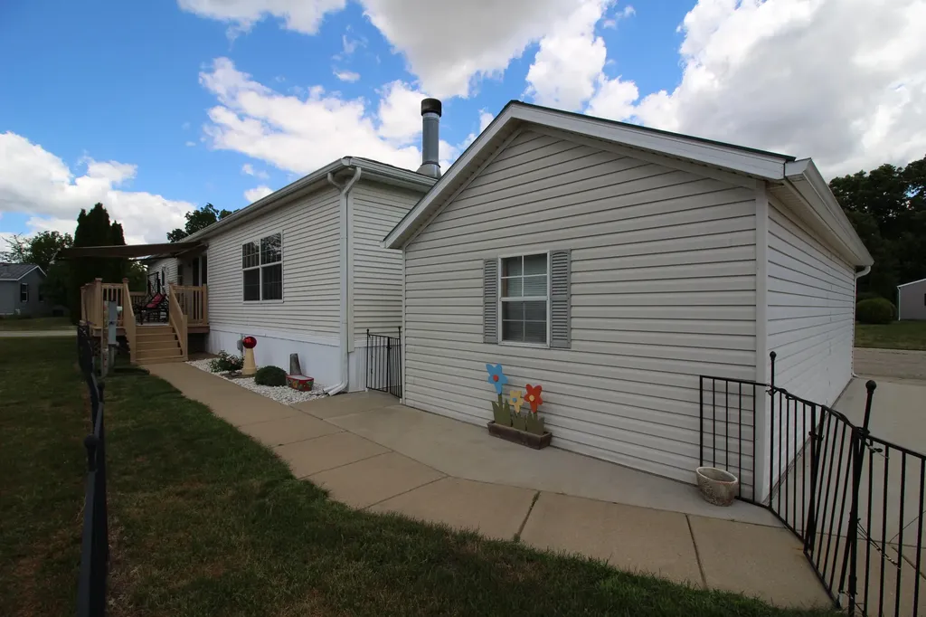 823 Raisin River Road Three Rivers City MI 49093
