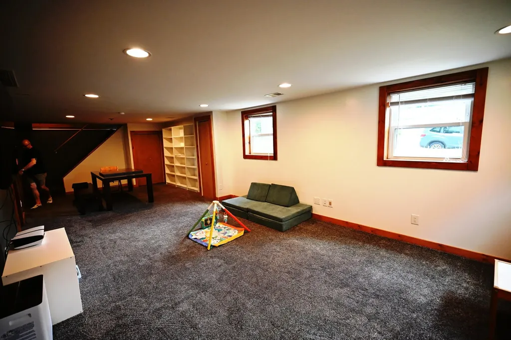 4402 Beechmount Avenue Portage City MI 49024
