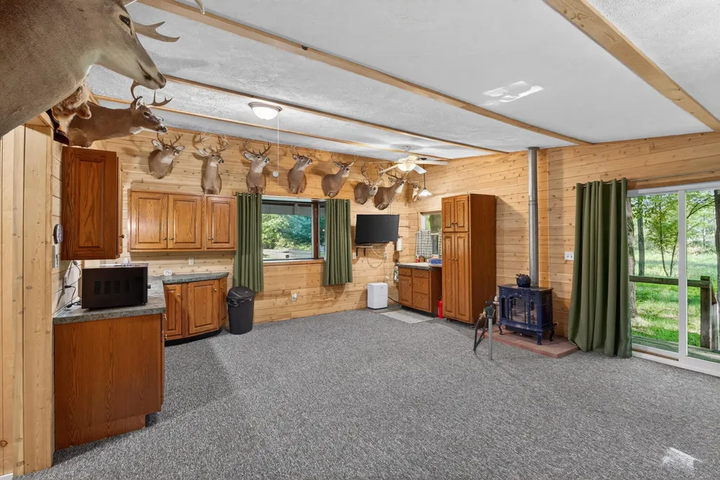 5595 75th Avenue Hinton Township MI 49332