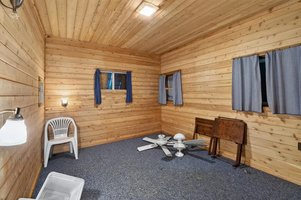 5595 75th Avenue Hinton Township MI 49332