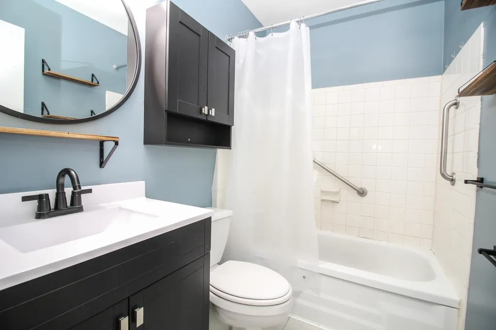 173 E Michigan Avenue Three Rivers City MI 49093