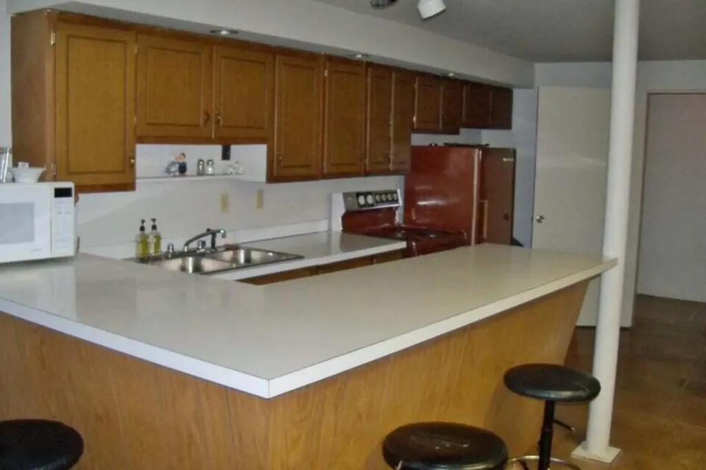173 E Michigan Avenue Three Rivers City MI 49093