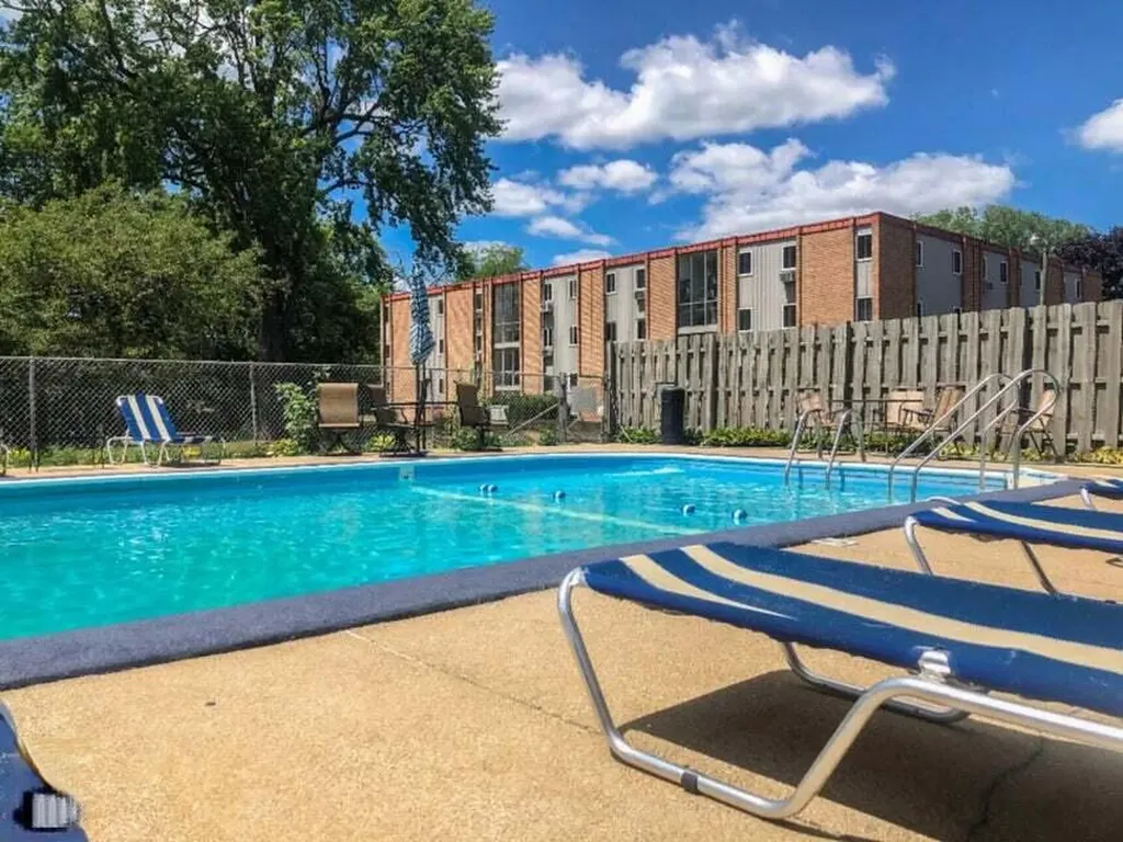 173 E Michigan Avenue Three Rivers City MI 49093
