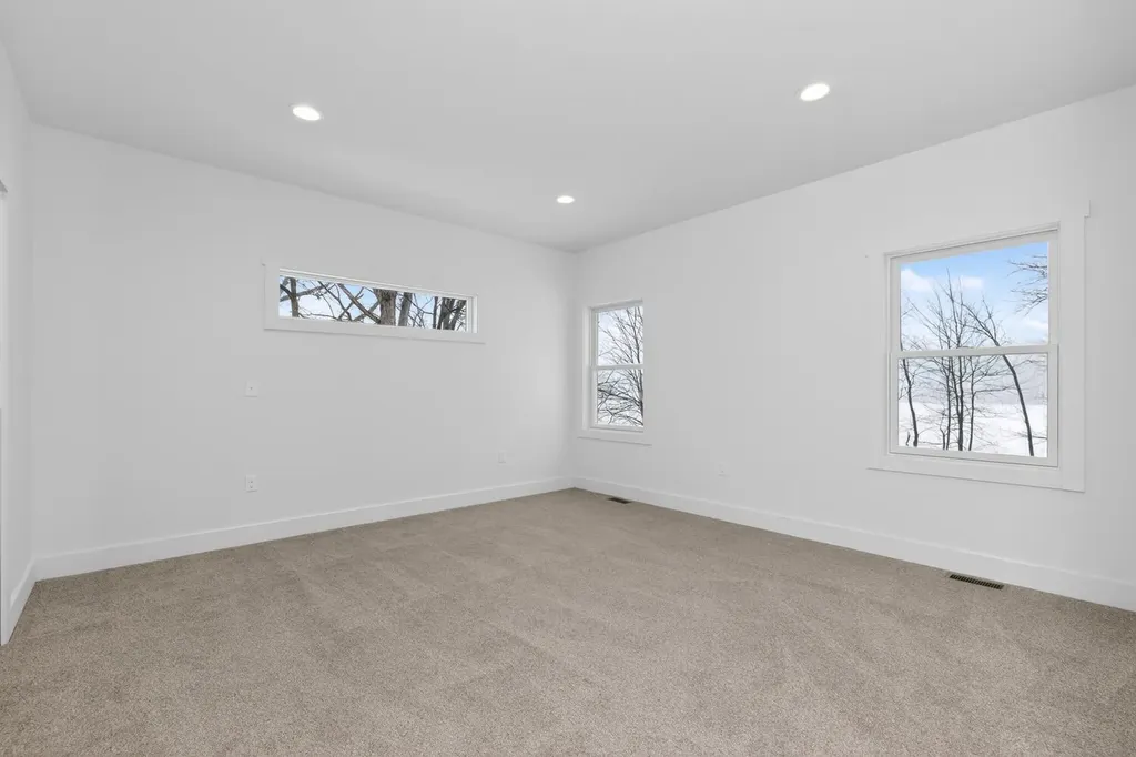 11582 M 60 Fabius Township MI 49093