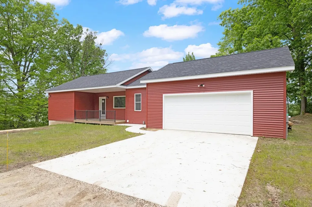11582 M 60 Fabius Township MI 49093