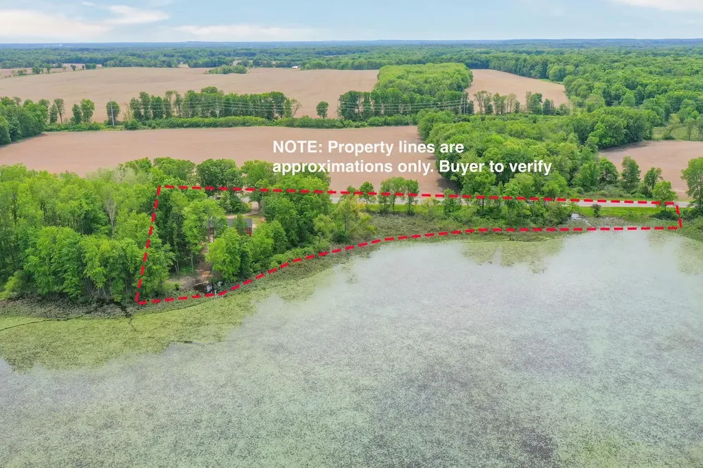 11582 M 60 Fabius Township MI 49093