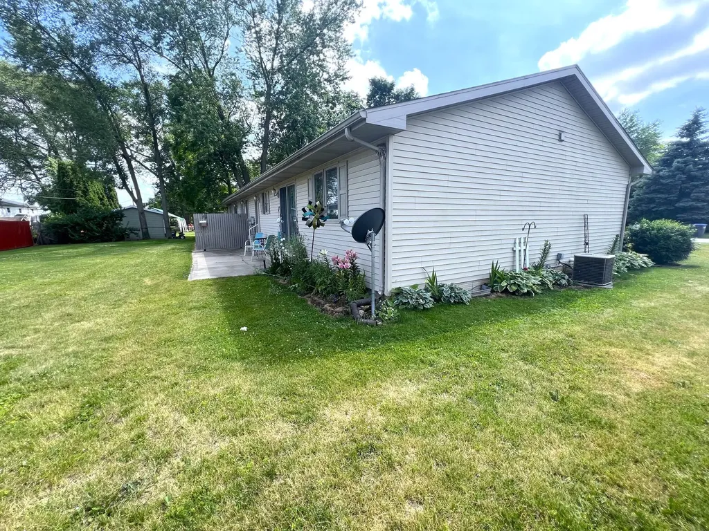 202-206 Farwell Avenue Sturgis City MI 49091