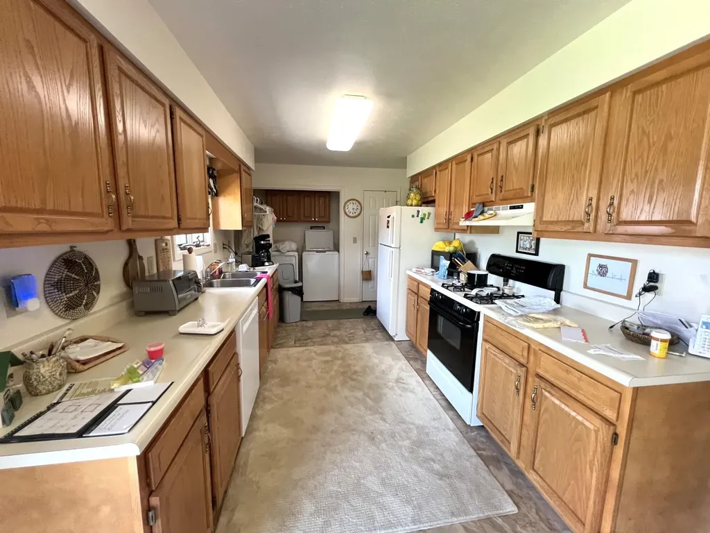 202-206 Farwell Avenue Sturgis City MI 49091