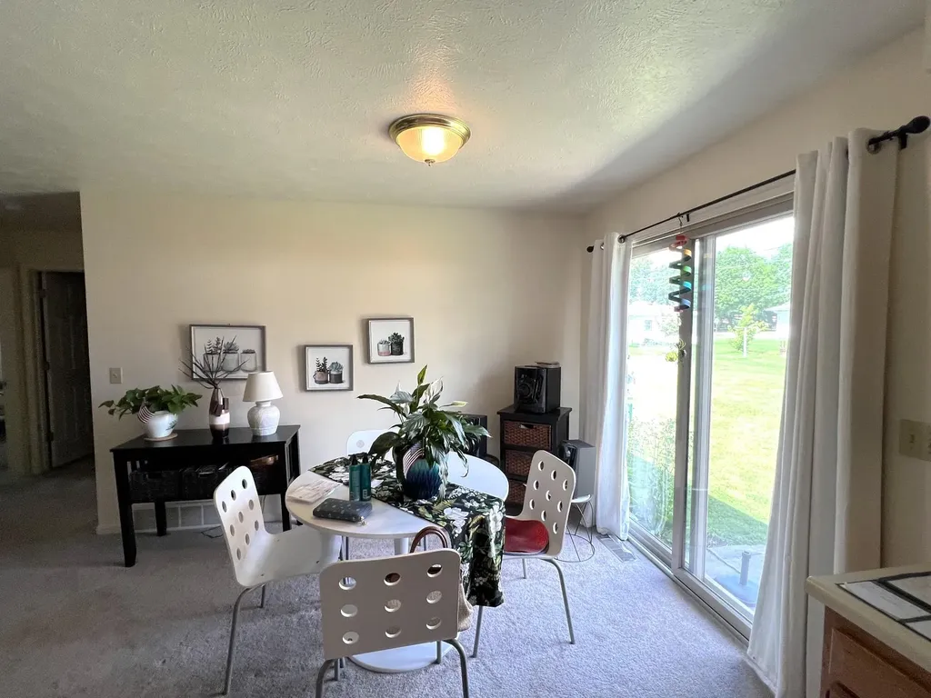 202-206 Farwell Avenue Sturgis City MI 49091