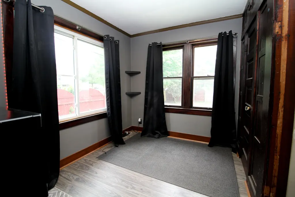 806 West Street Three Rivers City MI 49093
