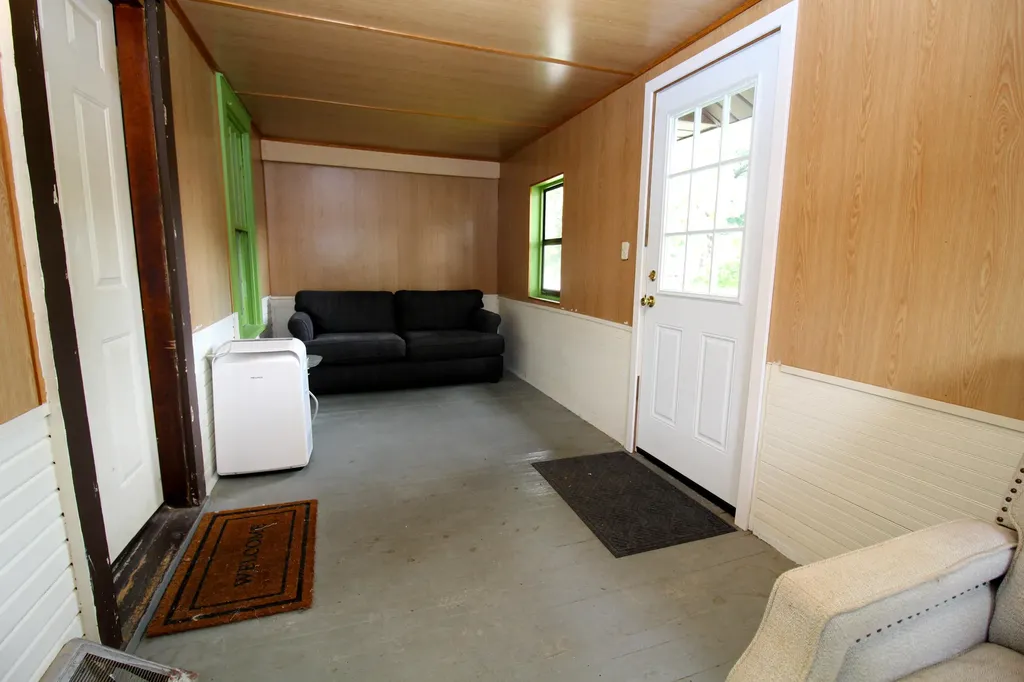 806 West Street Three Rivers City MI 49093