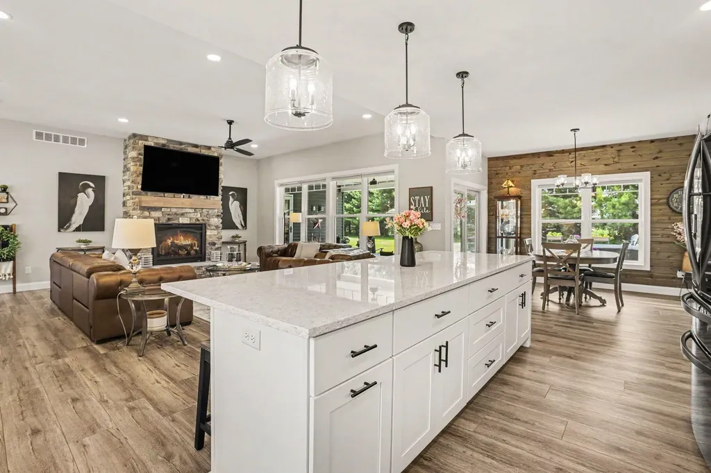 17045 Woodside Lane Lockport Township MI 49093