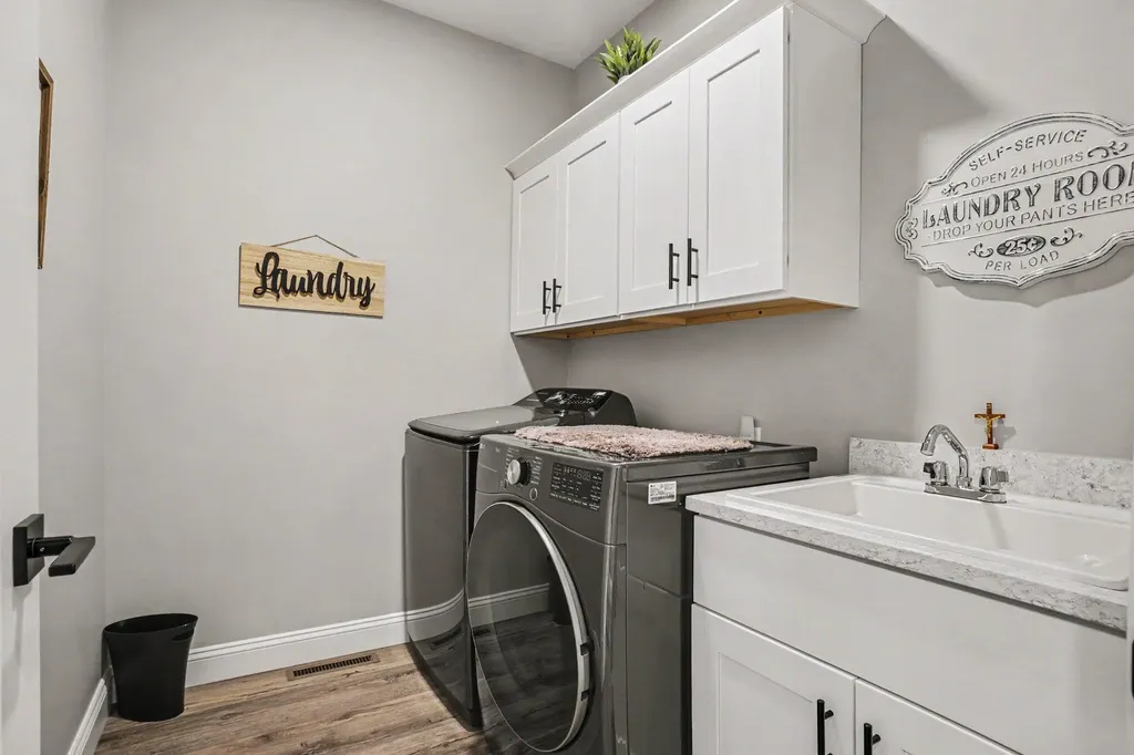 17045 Woodside Lane Lockport Township MI 49093
