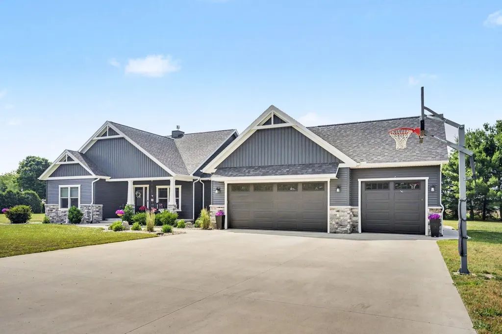 17045 Woodside Lane Lockport Township MI 49093