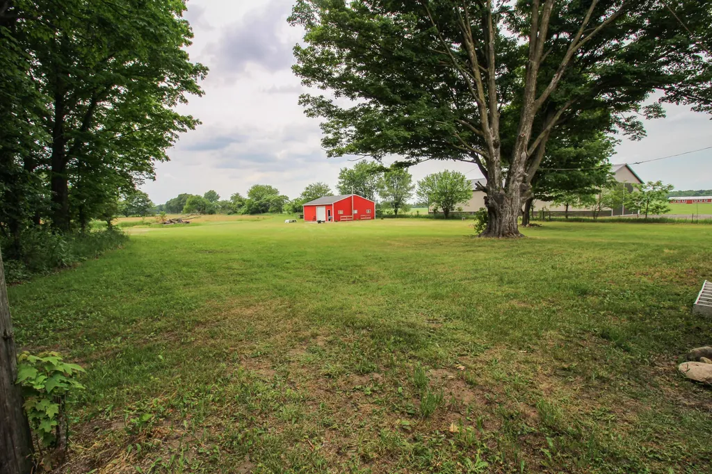 53532 Parkville Road Park Township MI 49093