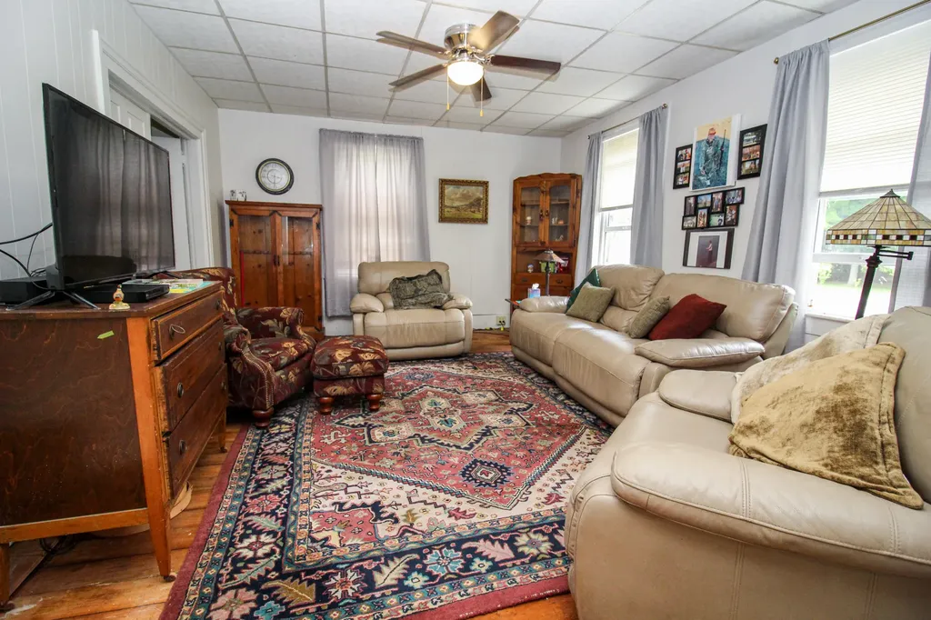 53532 Parkville Road Park Township MI 49093
