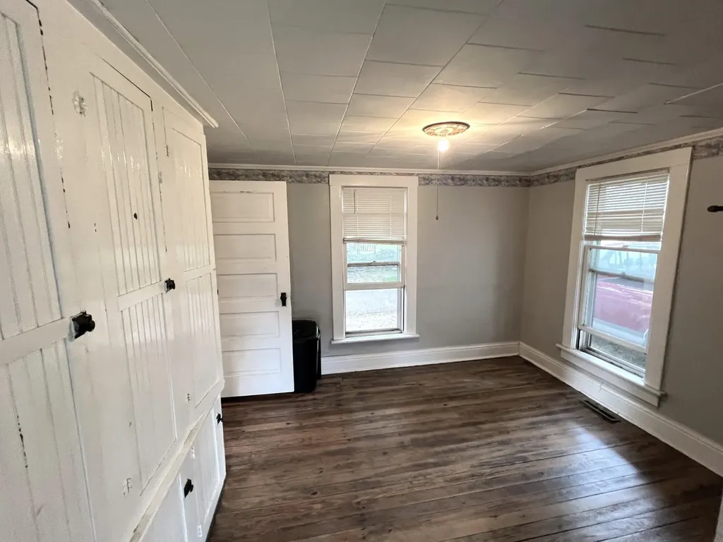 229 5th Street Burr Oak Village MI 49030