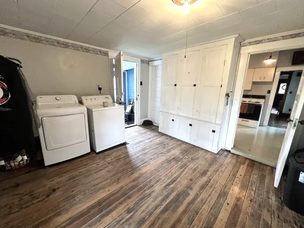 229 5th Street Burr Oak Village MI 49030