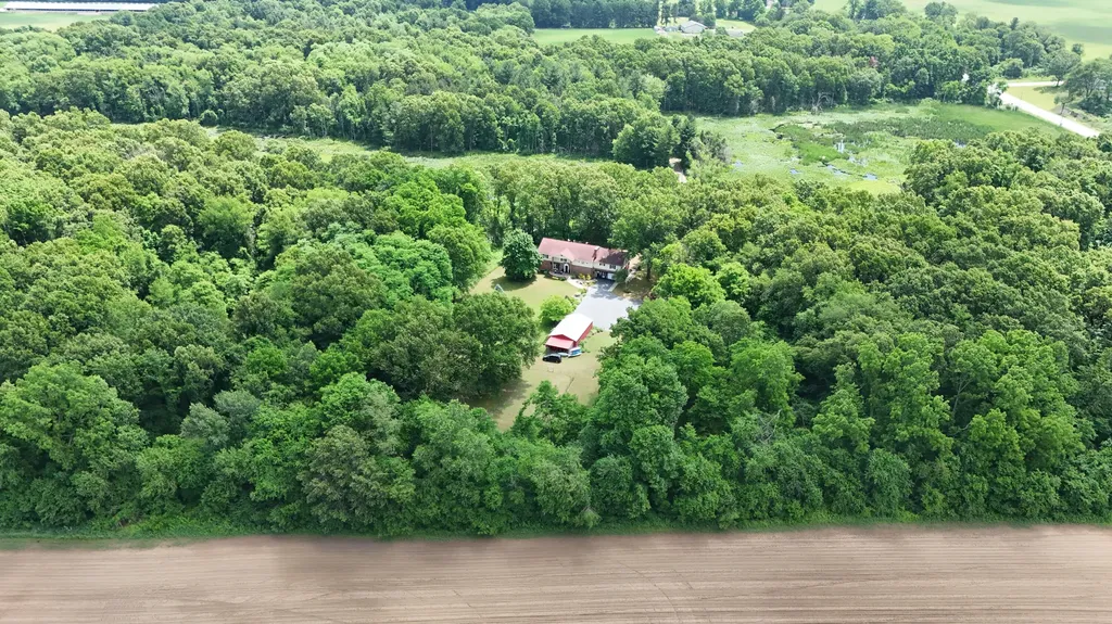 18610 M 86 Lockport Township MI 49093