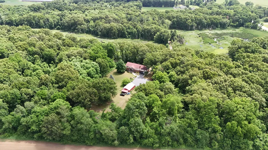 18610 M 86 Lockport Township MI 49093