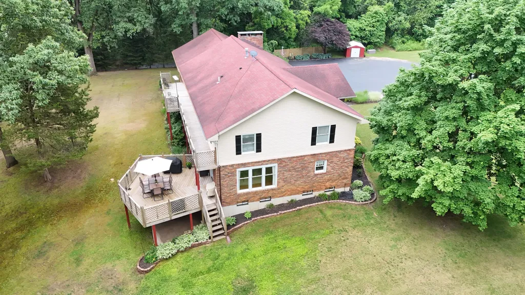 18610 M 86 Lockport Township MI 49093