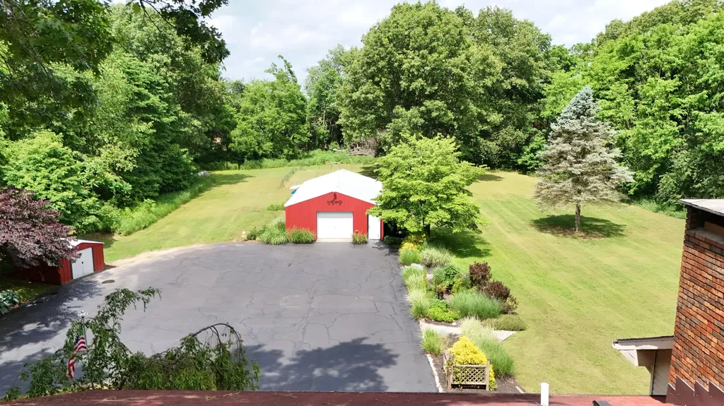 18610 M 86 Lockport Township MI 49093