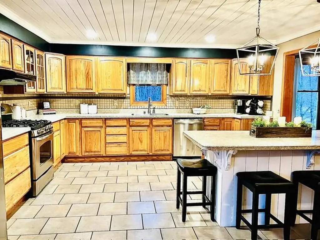 18610 M 86 Lockport Township MI 49093
